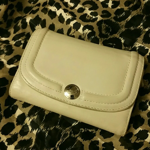 Coach Handbags - Coach Wallet
